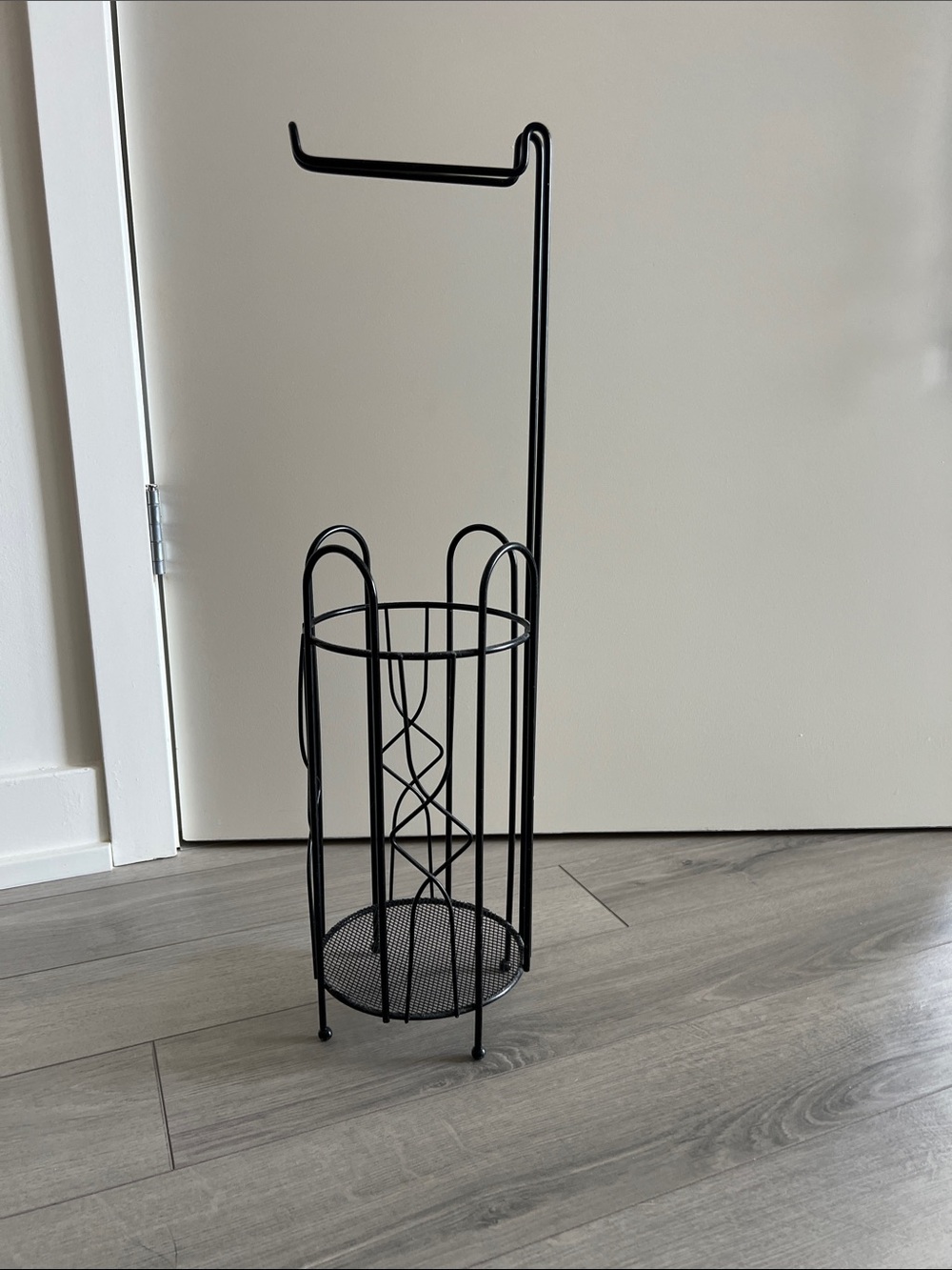 Black Metal Toilet Paper & Magazine Stand